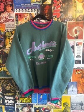 Authentic Graphic Crewneck Sweatshirt - Green